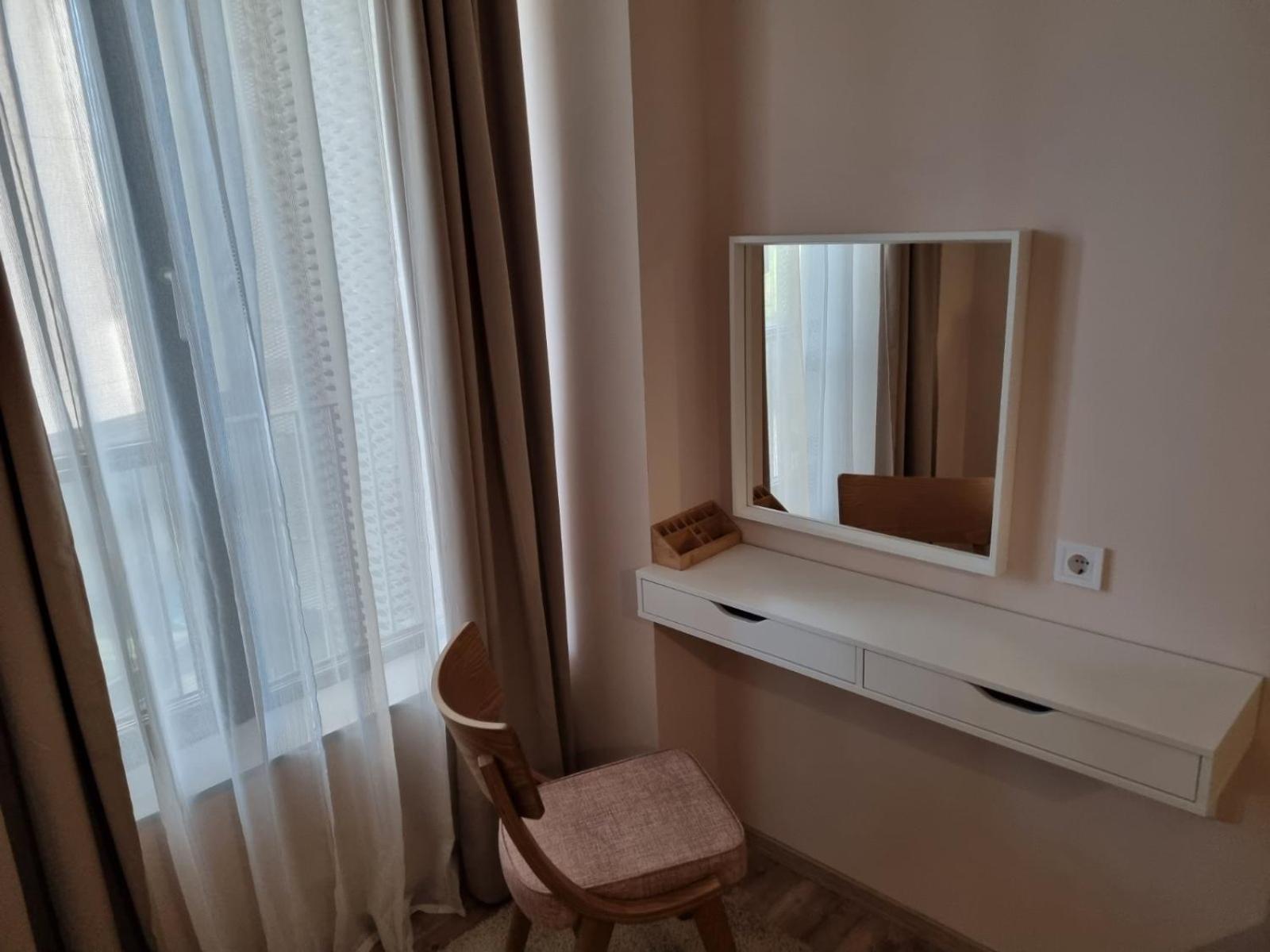 Apartment Polina - 2Bd Next To Sea Garden Varna Buitenkant foto